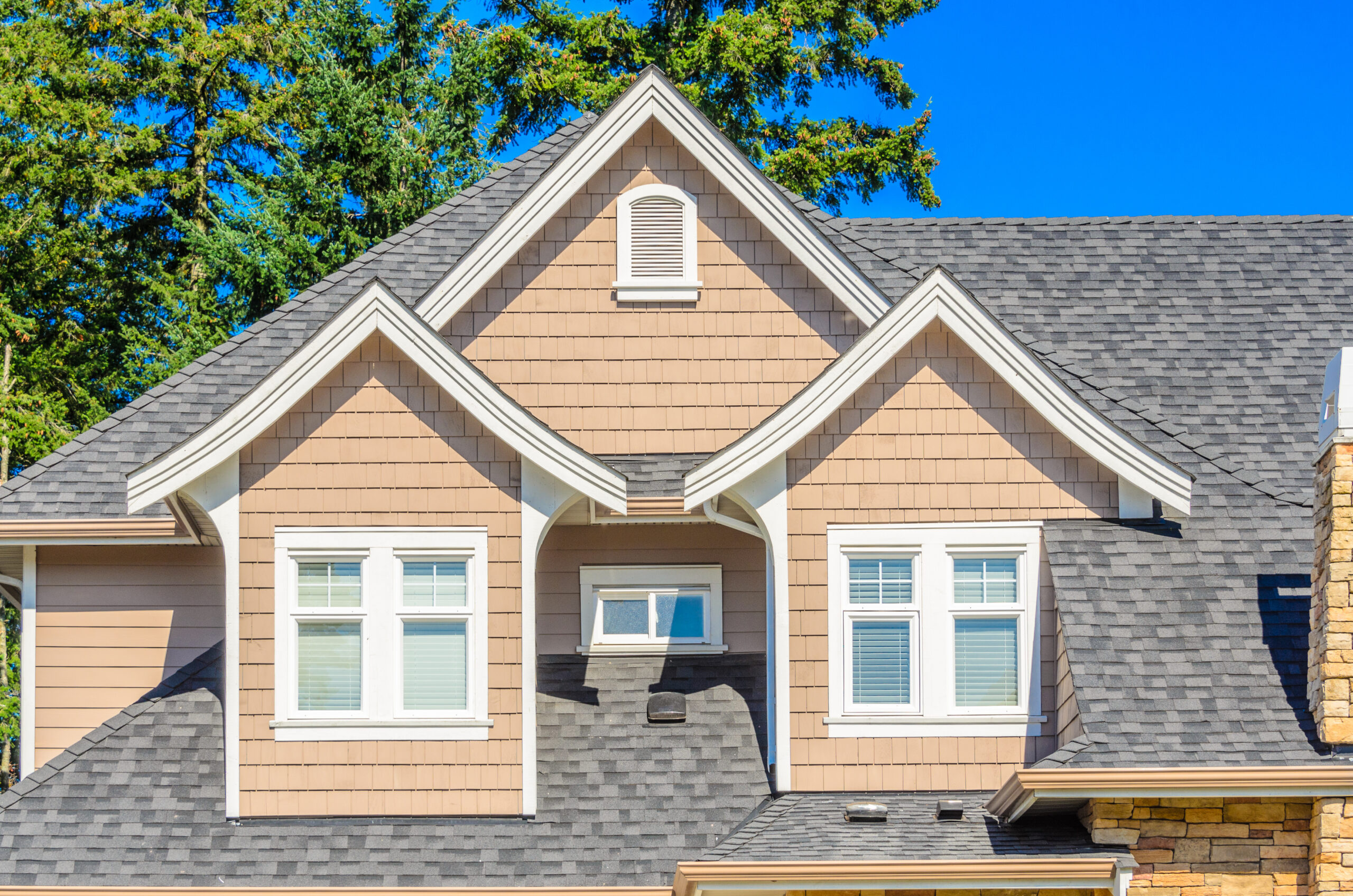 Effect of Heat on Roof Lifespan in Texas
